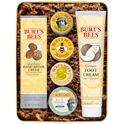 Image of Burt&#039;s Bees Classics Gift Set