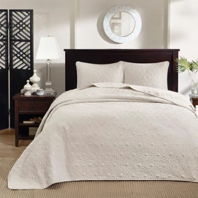 Image of Madison Park Quebec Reversible Quilt Set Damask Design, Double Sided Stitching All Season, Lightweight Bedspread Bedding Set, Matching Sham, Cream, King(120&quot;x118&quot;) 3 Piece