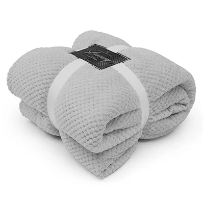 Image of GC GAVENO CAVAILIA Teddy Sherpa Fleece Blanket Thermal Warm Waffle Throw Over Sofa Bed Travel Bedspread Pop Corn Blanket, 200 x 240 cm, Silver