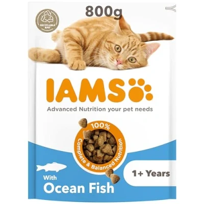 Image of IAMS Complete Dry Cat Food for Adult 1+ Cats with Ocean Fish 800 g