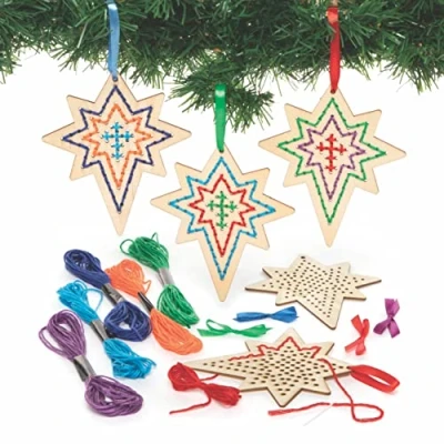 Image of Baker Ross FC210 Nativity Star Wooden Threading Decorations Pack of 5, Introduction to for Beginners, Educational Crafts Kids, Ideal Christmas Arts and Project