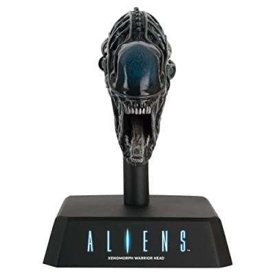 Image of Alien Alien: Xenomorph Head Prop Replica &amp; Predator Movie Museum by Eaglemoss Collections