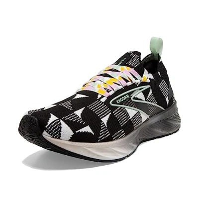 Image of Brooks Men’s Levitate Stealthfit 6 Neutral Running Shoe, Black/White/Subtle Green, 10 UK