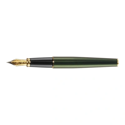 Image of Diplomat Excellence A2 Fountain Pen with Steel Fine Nib Evergreen Gold