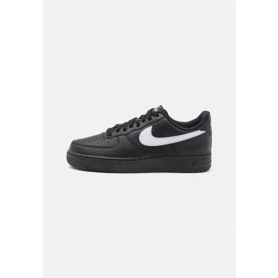 Image of Nike Sportswear AIR Force 1 07 Unisex Trainers, Size: 8.5, Black/white Leather