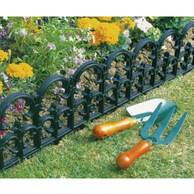 Image of Garland Fleur De Lys Edging