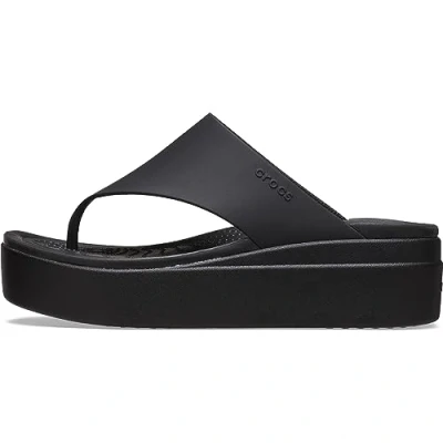 Image of Crocs Women&#039;s Brooklyn Flip, Black, 9 UK