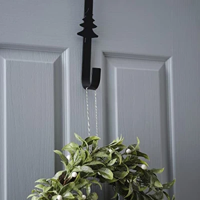 Image of Ginger Ray Black Metal Contemporary Christmas Wreath Door Hanger, NN 149