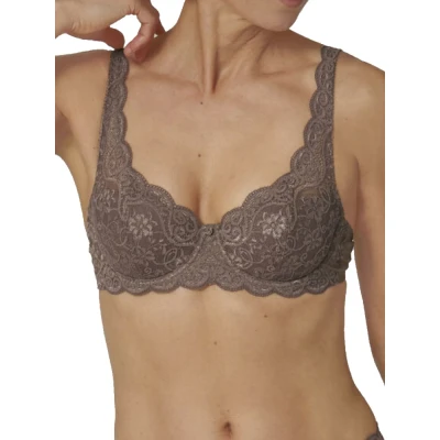Image of Triumph Women&#039;s Amourette 300 WHP X Wired Padded Bra, Black, 36F
