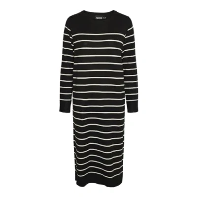 Image of PIECES Women&#039;s Pcjoy Ls O Neck Knit Midi Dress Mm, Black/Stripes: Cloud Dancer, M