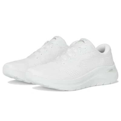 Image of Skechers Women&#039;s Arch Fit 2.0 Big League Sneaker, Wht=white, 7 UK Wide