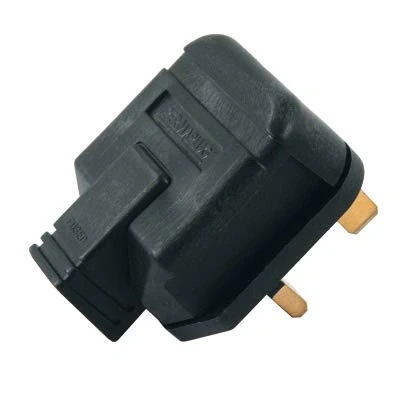 Image of Masterplug 13 Amp 240V Black Rubber Plug