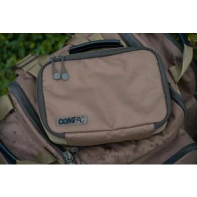 Image of Korda Compac Buzz Bar Bag Medium KLUG71