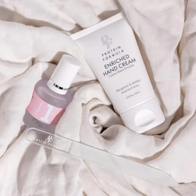 Image of PROTEIN FORMULA, Maintain Nail Treatment + Hand Cream 40ml Mini Crystal File Set