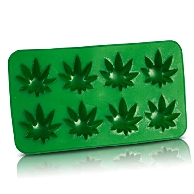Image of Cannabis Leaf Mould ice Cube Tray Joke Gift