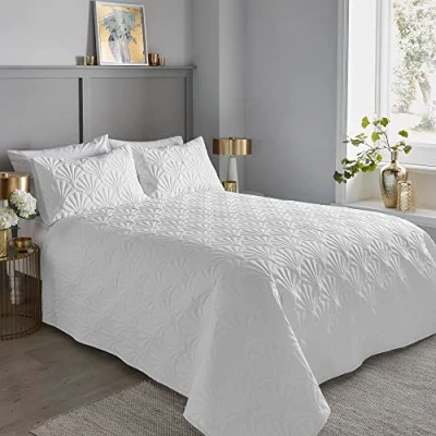 Image of Serene Dreams &amp; Drapes CVAWEKHUPO Polyester Cavali Pinsonic Bedspread, White, 200cm x 230cm