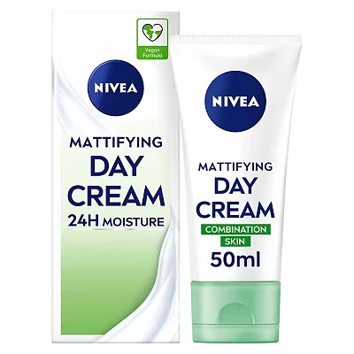 Image of Nivea Daily Essentials Oil Free Moisturising Day Cream For Oily to Combination Skin 50ml