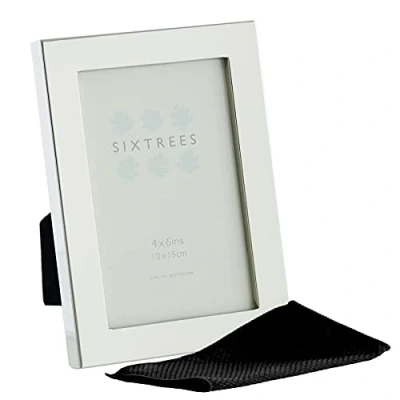 Image of Sixtrees 2 898 46 Madrid Square Edge Silver Plated 6x4 inch Photo Frame. Complete with Microfibre Polishing Cloth (6x4 inch)