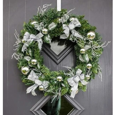 Image of HomeZone® Artificial Luxury Christmas Wreath Hanging Door Decoration Indoor Outdoor Snow Frosted Baubles Berries Home Decor Durable Traditional Decorations (50cm silver baubles)