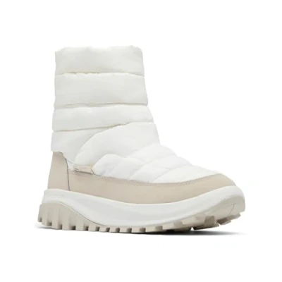 Image of Columbia Women&#039;s Snowtrot Mid Boot