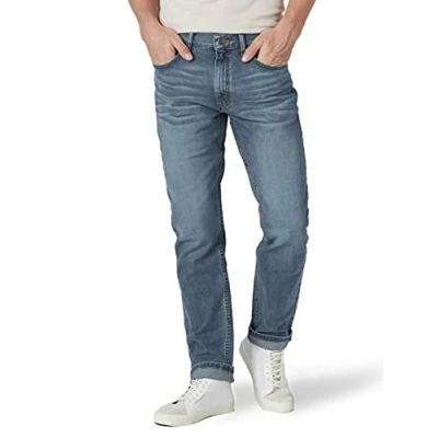 Image of Lee Men&#039;s Legendary Athletic Tapered Leg Jean, Cruise, 36W x 32L