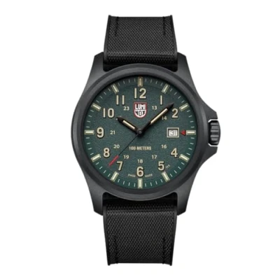 Image of Luminox Men Analog Quartz Watch with Rubber Strap XL.1961