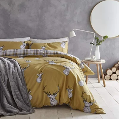 Image of Catherine Lansfield Stags Ochre Bed Linen 200 x + 2 (80 80)