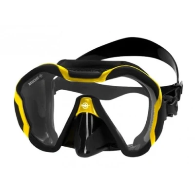 Image of BEUCHAT Maxlux Evo Diving/Snorkelling Mask Black/Yellow