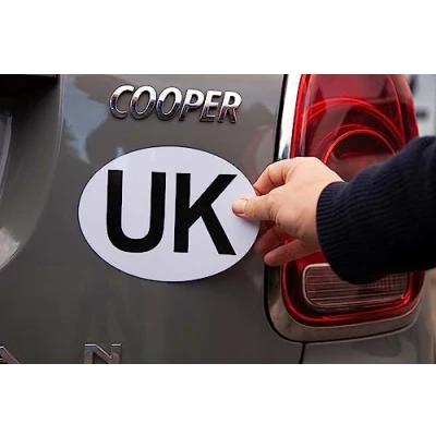 Image of Summit CP 6 Fully Magnetic UK Country Plate For Driving In Europe