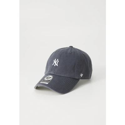 Image of 47 Brand Adjustable Cap BASE New York Yankees vintage
