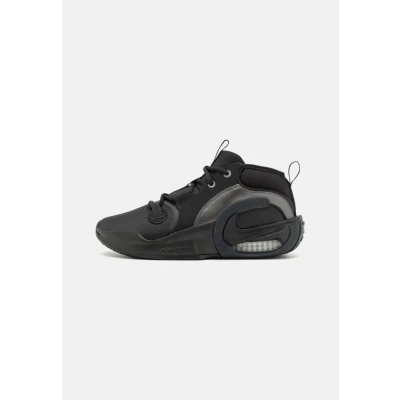 Image of Nike Performance AIR ZOOM Crossover 2 Unisex Basketball shoes for kids, Size: 5, Black/anthracite/bright crimson/tint Leather and textile