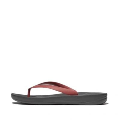 Image of Fitflop Men&#039;s IQUSHION Ergonomic FLIP Flops, Brick Red, 8 UK