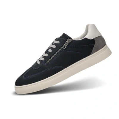 Image of Bugatti FIDO men&#039;s Shoes (Trainers) in Blue