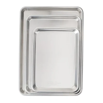 Image of Nordic Ware Naturals 3 Piece Baker&#039;s Delight Set, Natural Aluminium Baking Sheet with Superior Heat Conductivity, Premium Bakeware Made in The USA, Silver, Aluminum