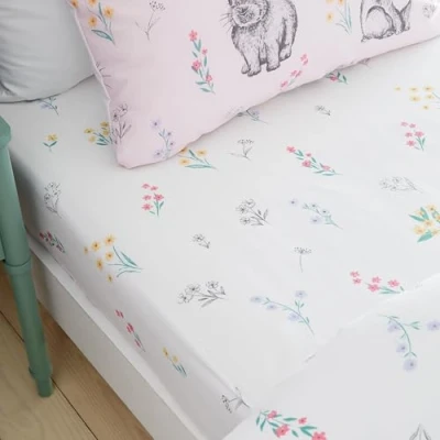 Image of Catherine Lansfield Bunny Tails Ditsy Flowers Junior Fitted Sheet White