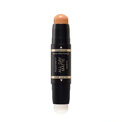 Image of Max Factor Facefinity All Day Warm Golden Matte Pan Stik Foundation 20g