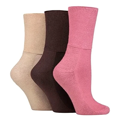 Image of IOMI Footnurse 3 Pack Unisex Extra Wide Bamboo Diabetic Socks 4 Sizes For Swollen Feet &amp; Legs Smooth Toe Seam Cushioned Foot (4 8 UK, Dusky Pink)