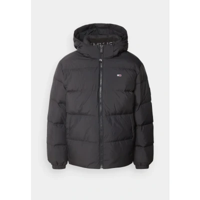 Image of Tommy Jeans Men’s Essential Warm Down Jacket, Black (Black), XL