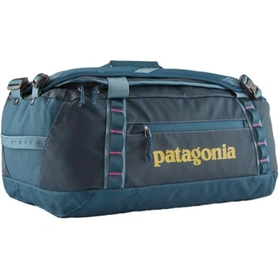 Image of Patagonia BLACK HOLE DUFFEL 40L women&#039;s Travel bag in Blue
