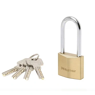 Image of Master Lock 2940EURDLH Key Padlock with Extra Thick Solid Brass Body Medium Shackle, Gold, 9,1 x 4 1,6 cm