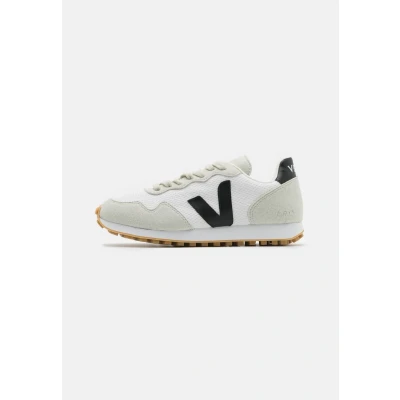 Image of Veja SDU REC Trainers, Women&#039;s, Size: 3, White/black/natural Imitation leather/ textile