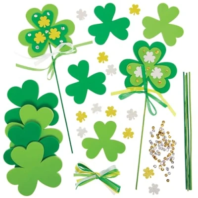 Image of Baker Ross FX986 Shamrock Wand Kits Pack of 6, St Patricks Day Craft for Kids