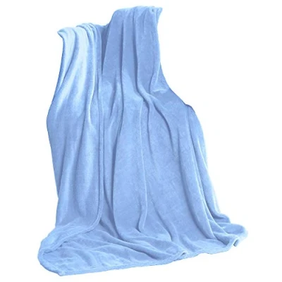 Image of CelinaTex Fluffy Cuddly Blanket 150 x 200 cm Light Blue Sofa Soft Microfibre Fleece Oeko Tex TV