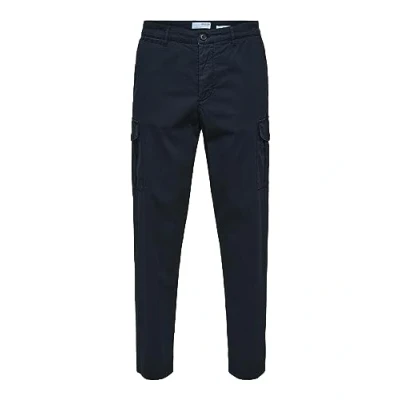 Image of SELECTED HOMME Men&#039;s Slhslimtapered Wick 172 Cargo W Noos Trouser, Dark Sapphire, 34 W/34 L