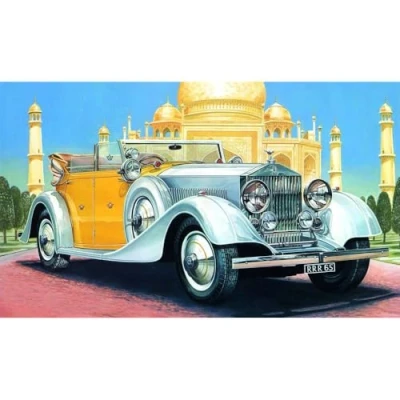 Image of Italeri ITA3703 Rolls Royce Phantom II Other License Model kit, Unpainted, Small