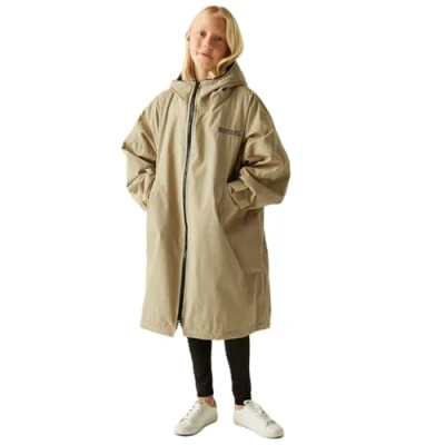 Image of Regatta Kids Spirit Of Adventure Changing Robe Oat/Black 9 13 Yrs
