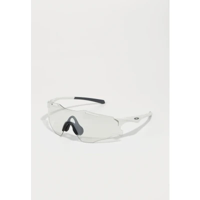 Image of Oakley Unisex OO9512D CYBR ZERO 951201 Sunglasses O_matter White Grey Squared Photochromatic