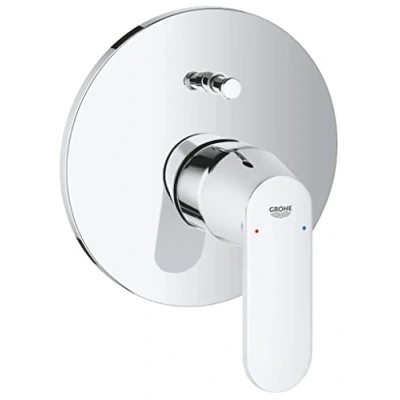 Image of GROHE Eurosmart Cosmopolitan Single Lever Bath/Shower Mixer Trim Chrome 19382000