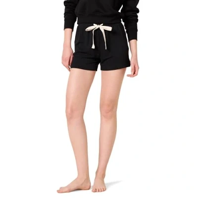 Image of Amazon Essentials Women&#039;s Lightweight Lounge Terry Pyjama Shorts, Black, M
