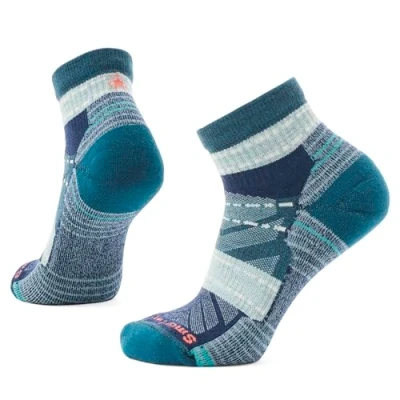 Image of Smartwool Women&#039;s Hike Light Cushion Merino Wool Margarita Ankle Socks, Frosty Green, Large